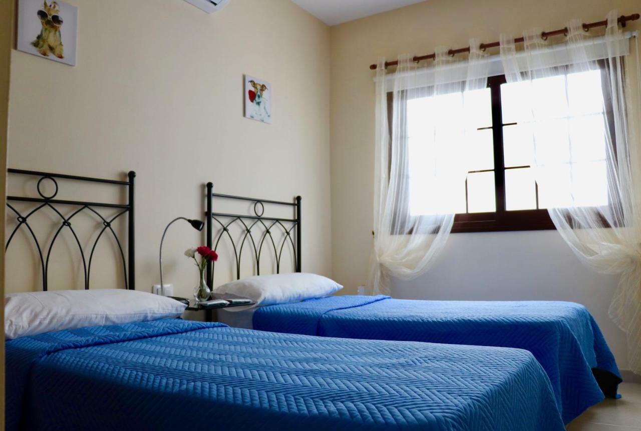 그라나딜라데아보나 Casa Yoel 빌라 외부 사진